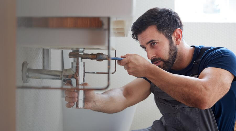 Professional water heater installation services in Smithwick, SD